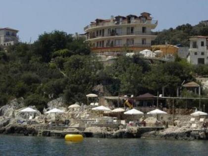 Club Barbarossa Hotel and Villas - image 3