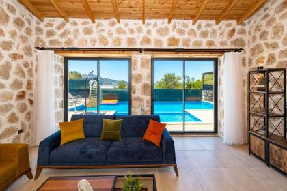 Kalkan'da 2 Yatak Odalı Jakuzili Villa-Villa Seabird - image 17