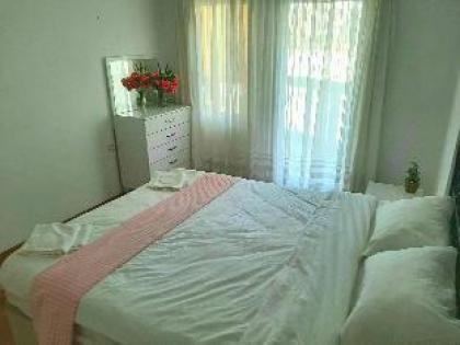 Kaş çarşı merkezde full eşyalı 11geniş lüks daire - image 8