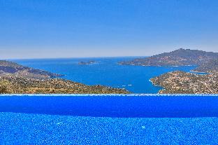 Luxury Sea View Villa w Pool Near Beach in Kalkan - image 3