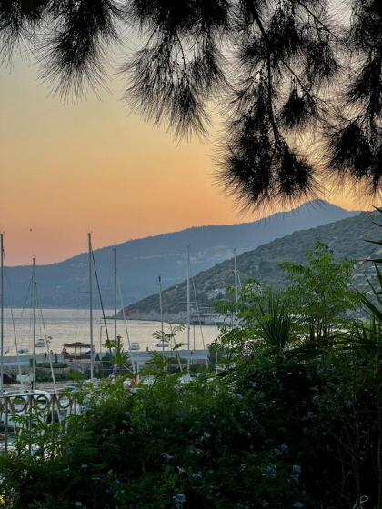 Kalkan Port Hotel - image 15