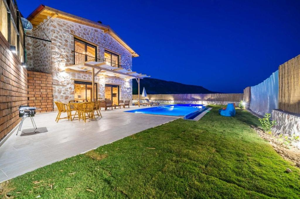 Villa Bonus 1 / Kalkan - main image