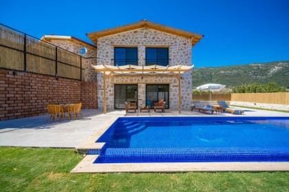 Villa Bonus 1 / Kalkan - image 6